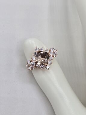 Swarovski Crystal Elements Rose Gold Statement Ring Pink Champagne Size 7 Prom